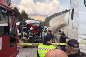 Isparta-Antalya Yolunda 7 Kişinin Öldüğü Kazada TIR Sürücüsüne Tutuklama