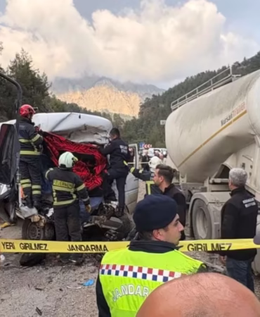 Isparta-Antalya Yolunda 7 Kişinin Öldüğü Kazada TIR Sürücüsüne Tutuklama