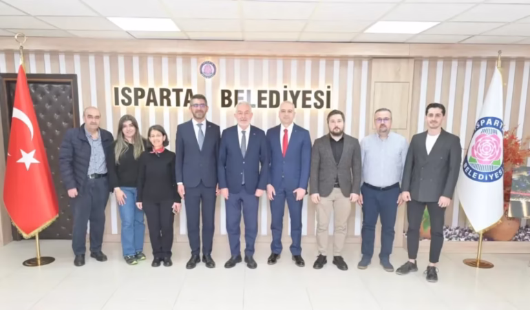 Isparta Belediye Başkanı Başdeğirmen'den Makine Mühendislerine Destek Sözü