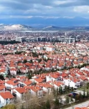 Isparta Emlak Piyasasında Mart Hareketliliği: 444 Konut Satıldı