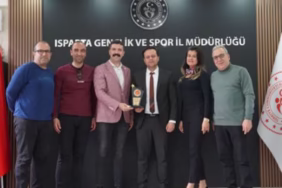 Isparta Voleybol Heyetinden İl Müdürü Kaya'ya Teşekkür Ziyareti