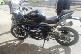 Isparta Yalvaç'ta Korkutucu Kaza: Genç Sürücüyü Kaskı Kurtardı