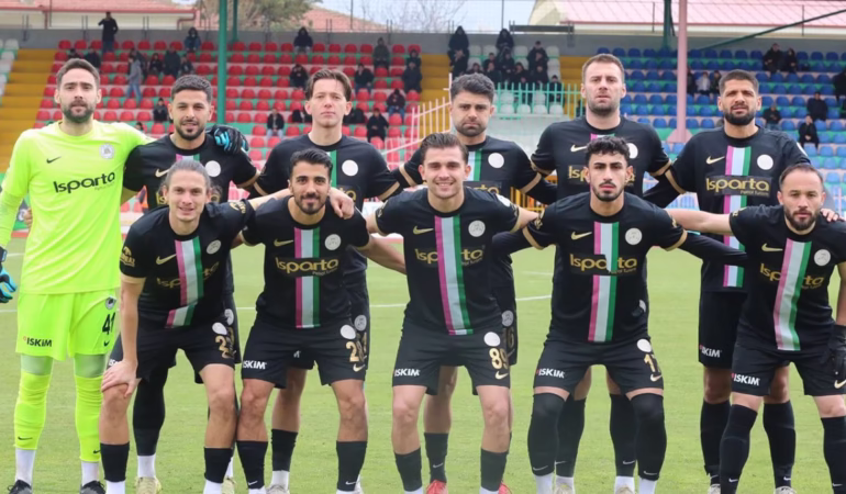 Isparta32spor 6. Sırayı Garantiledi, Play-Off Umudu Son Maça Kaldı