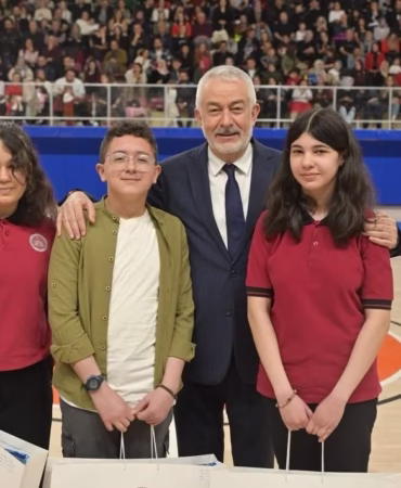 Isparta'da 23 Nisan Kutlamaları Renkli Görüntülere Sahne Oldu