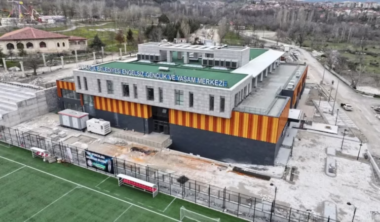 Isparta'da Engelsiz Gençlik ve Yaşam Merkezi Açılışa Gün Sayıyor