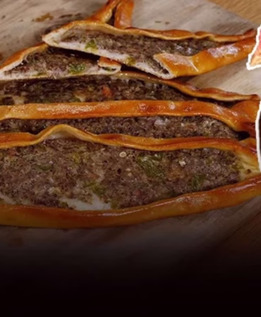 Isparta'da Tağşiş Skandalı: Pide Harcından Sakatat ve Kanatlı Eti Çıktı