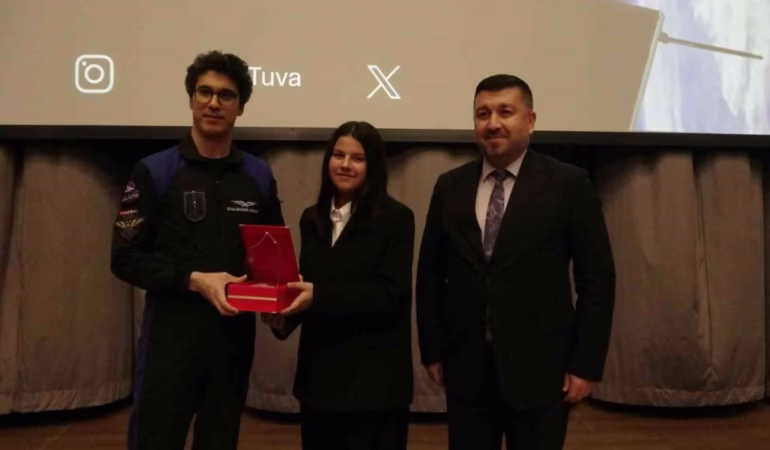 Milli Astronot Atasever Isparta'da Uzay Deneyimlerini Paylaştı