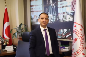 Okuldaki Saldırı Sonrası Milli Eğitim Müdürü Erhan Baydur İstifa Etti