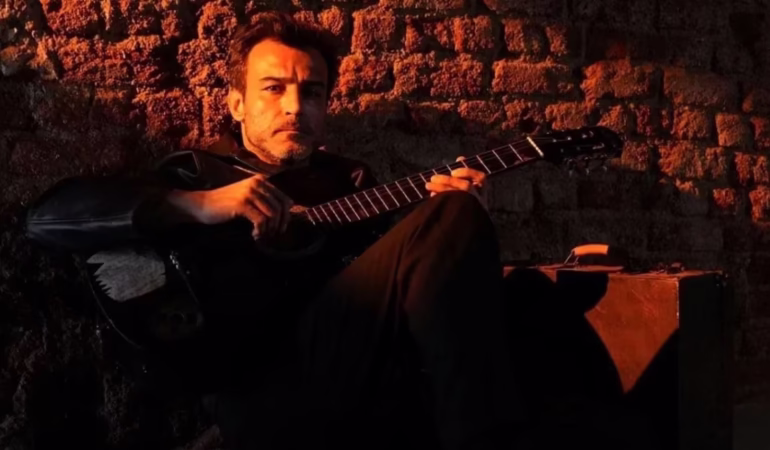 Popstar yarışmasıyla tanınan Rıza Tamer Bodrum'da hayatını kaybetti