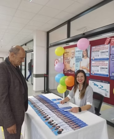 SDÜ Araştırma Hastanesi'nde Aşı Haftası Farkındalık Standı