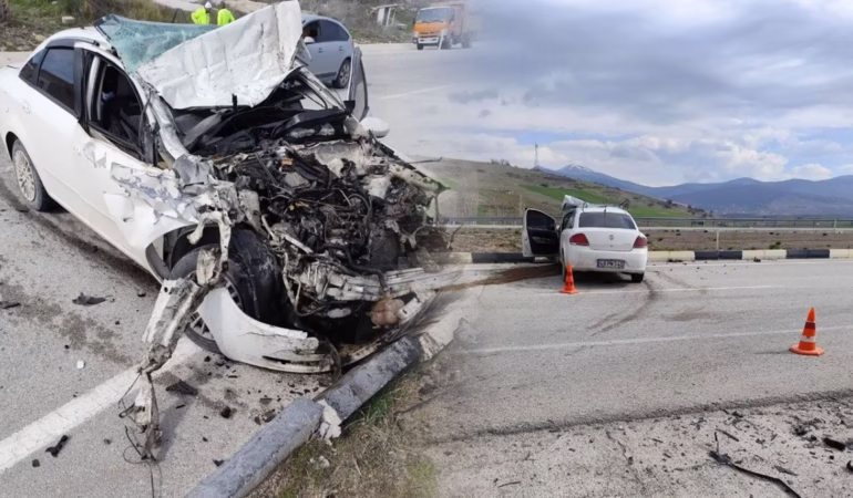 Yalvaç'ta Feci Kaza: Kamyonete Çarpan Otomobil Hurdaya Döndü, 1 Yaralı