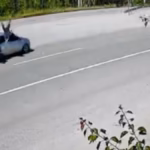 Isparta-Eğirdir Yolunda Korkutan Kaza Kamerada: 2 Genç Yaralı