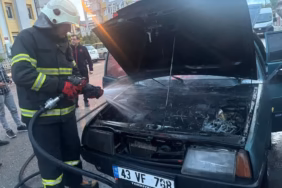 Isparta Halife Sultan'da Korkutan Araç Yangını