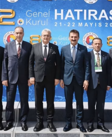 Isparta Heyetinden TOBB Zirvesinde Tam Kadro Gövde Gösterisi