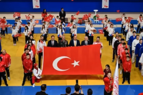 Isparta'da 19 Mayıs Rüzgarı: Gençler Milli Mücadele Ruhunu Yaşattı