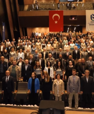ISUBÜ 8. Yaşını Kutladı: Gizli Kahramanlara Vefa Gecesi
