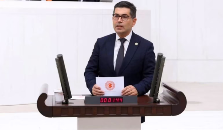 Senirkent Hastanesi Özelleştiriliyor: Yalım Halıcı Konuyu TBMM'ye Taşıdı