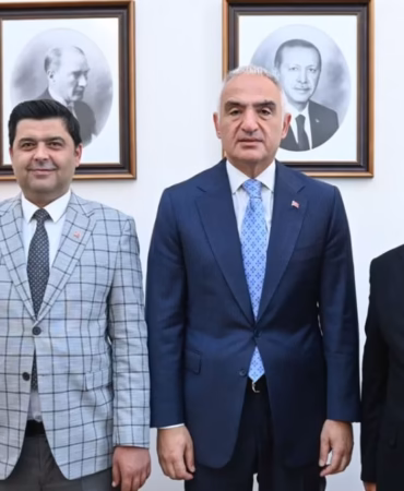 Uluborlu’nun Dev Projeleri Ankara’da Bakan Ersoy’a Sunuldu