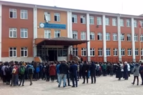 Yalvaç'ta İkili Eğitim İsyanı: Öğrenciler LGS'de Kaybediyor