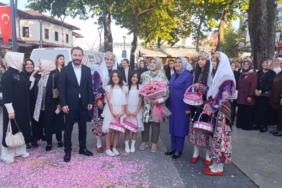 AK Parti Kadın Kurmayı Tuğba Işık Ercan Isparta'da Teşkilatla Buluştu