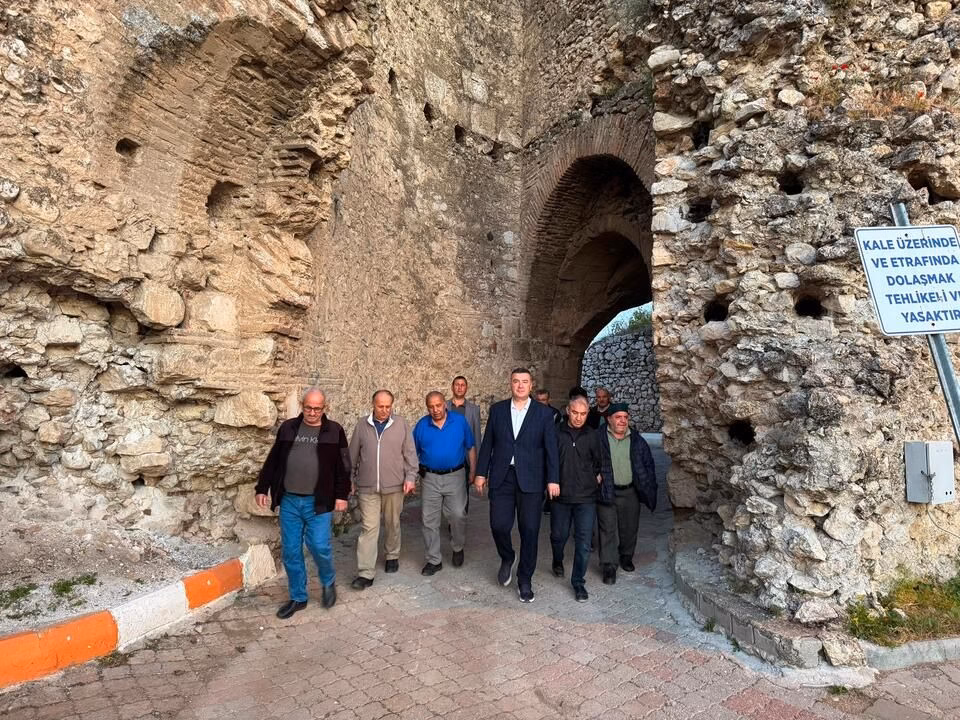 Başkan Mustafa Özer Eğirdir Halkıyla Sabahın Bereketinde Buluştu