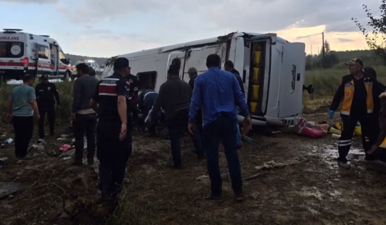 Gelendost'ta Tur Otobüsü Faciası: 4 Ölü, Çok Sayıda Yaralı Var