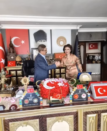 Isparta İş Dünyasında Kadın Eli: MİSİAD İl Başkanı Betül Kayacan Oldu