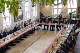Isparta Tarımına Can Suyu Arayışı: VakıfBank Zirvesinde Kritik Çağrı