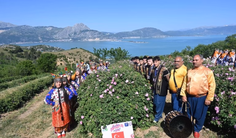 Isparta’da festival coşkusu Sorkuncak Köyü’nde devam etti