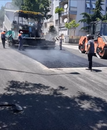 Isparta'da Okul Yolları Yenileniyor: 255. Cadde'ye Yeni Asfalt