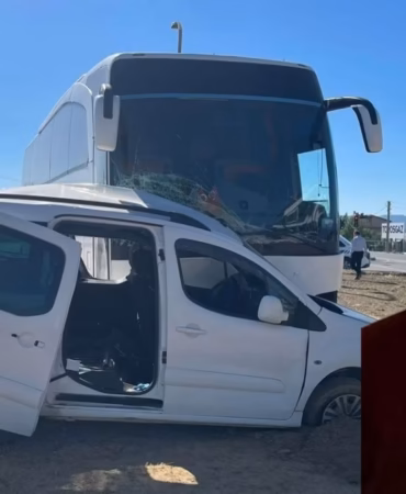 Isparta'yı Yasa Boğan Kaza: Tur Otobüsü Dehşeti Kameraya Yansıdı