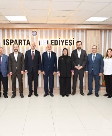 Ankara’dan Isparta’ya Tam Not: Başdeğirmen’in Hizmetleri Takdir Topladı