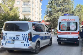 Haber alınamayan kadın evinde ölü bulundu