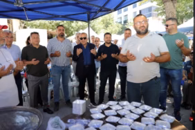 Isparta Esnafından Karaağaç Pazarı’nda Kardeşlik Aşuresi