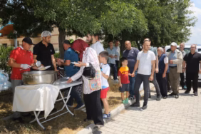Isparta SDÜ'den 15 Temmuz Şehitleri Anısına Anlamlı İkram
