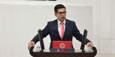 Isparta Vekili Halıcı’dan Dayanışmaya Dev Destek: Bir Maaşını Bağışladı
