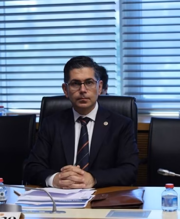 Isparta Vekili Halıcı'dan Dijital Bağımlılık Uyarısı: Dengeyi Kurmalıyız
