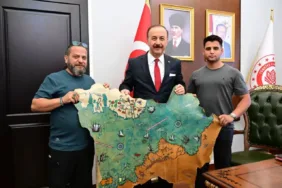 Isparta’da Gelenek ve Gelecek Buluştu: Vali Erin’e Özel Eser