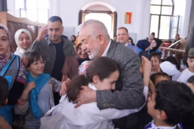 Ulu Cami’de Çocuk Cıvıltıları: Başkan Başdeğirmen’den Bisiklet Müjdesi