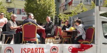 30 Ağustos Kortejine Damga Vuran Nostaljik Kahvehane