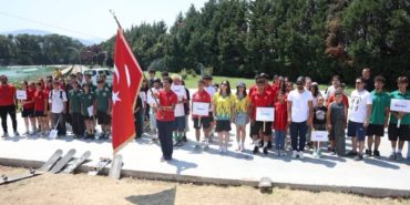Bursa’da Tarih Yazdılar: Isparta’nın Kaykaycı Kızları Türkiye Dördüncüsü