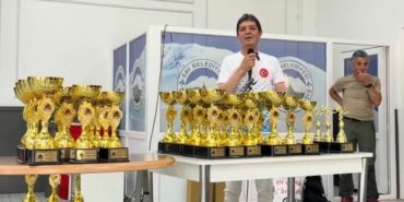 Davraz’ın Zirvesinde Nefes Kesen Mücadele: Şampiyonlar Ödüllerini Aldı