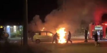 Deregümü’nde Korkutan Manzara: Otomobil Bir Anda Alev Topuna Döndü