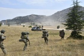Eğirdir Dağlarında Çelik İrade: Komandolar Göreve Hazır