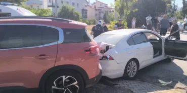 Hızırbey Mahallesi’nde Yürekleri Ağza Getiren Kaza: İki Kişi Yaralandı