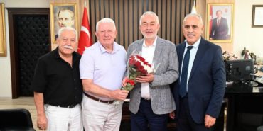 Isparta Ekonomisi İçin Kritik Buluşma: IYAŞ Yönetimi Belediyede