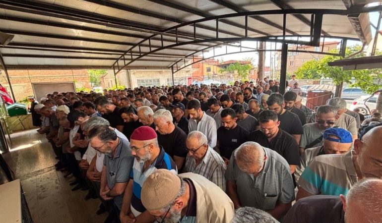 Isparta Medyası Yasta: Şeref Çalışkan Dualarla Uğurlandı
