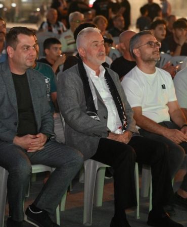 Isparta’da Dev Ekranda Siyah-Beyaz Avrupa Ligi Coşkusu