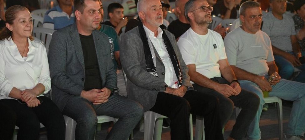 Isparta’da Dev Ekranda Siyah-Beyaz Avrupa Ligi Coşkusu