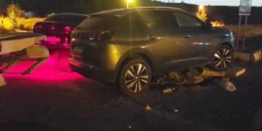 Isparta’da iki otomobil kavşakta çarpıştı: 10 yaralı